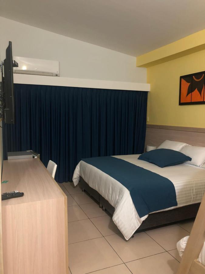 Hostel Paradise St Santa Marta  Exterior photo